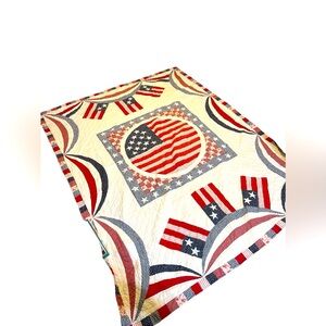 ❤️❤️PATRIOTIC RED WHITE AND BLUE STARS PATCHWORK QUILT SIZE LIMITED EDITION.